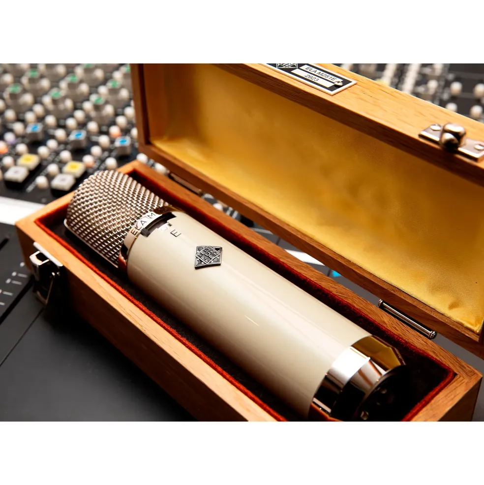 TELEFUNKEN ELA M 251E Tube Condenser Microphone With CK12 Capsule, Center-Terminated Membrane