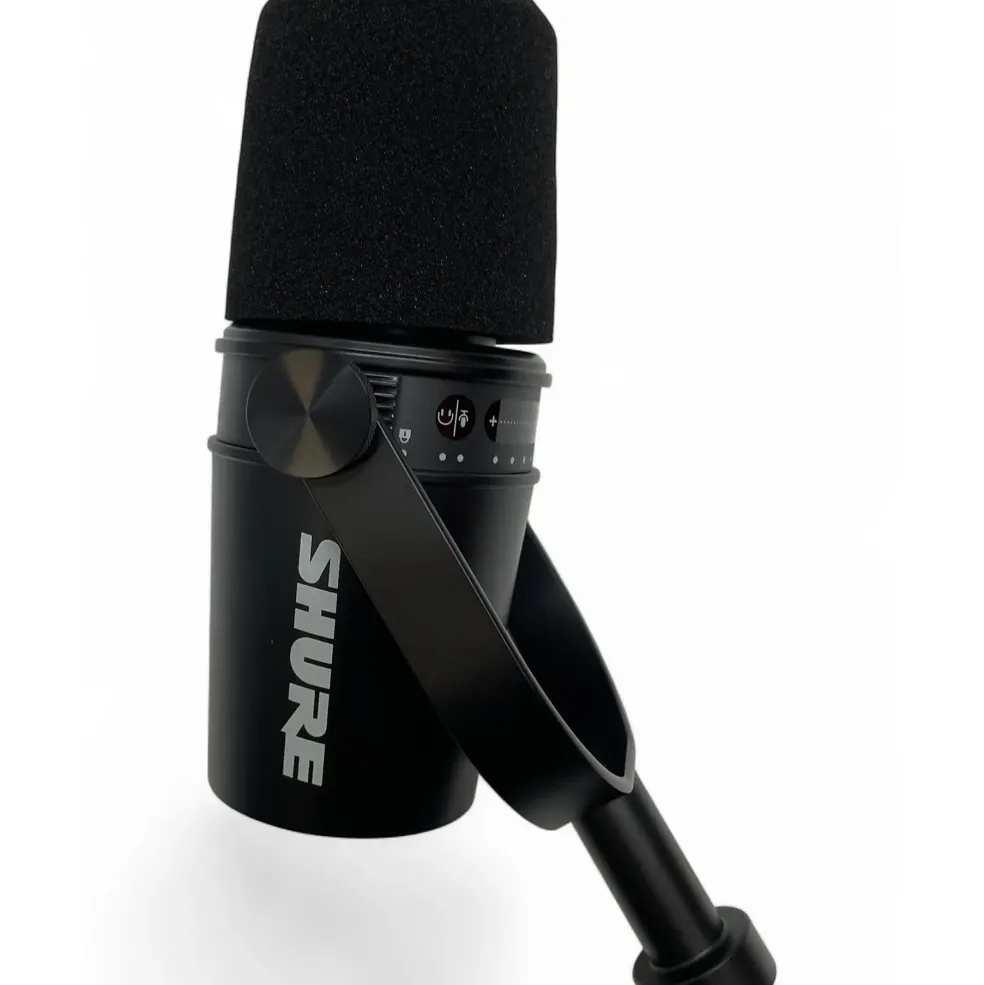 Used Shure Mv7