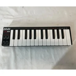 Used Akai Professional LPK25 MIDI Controller