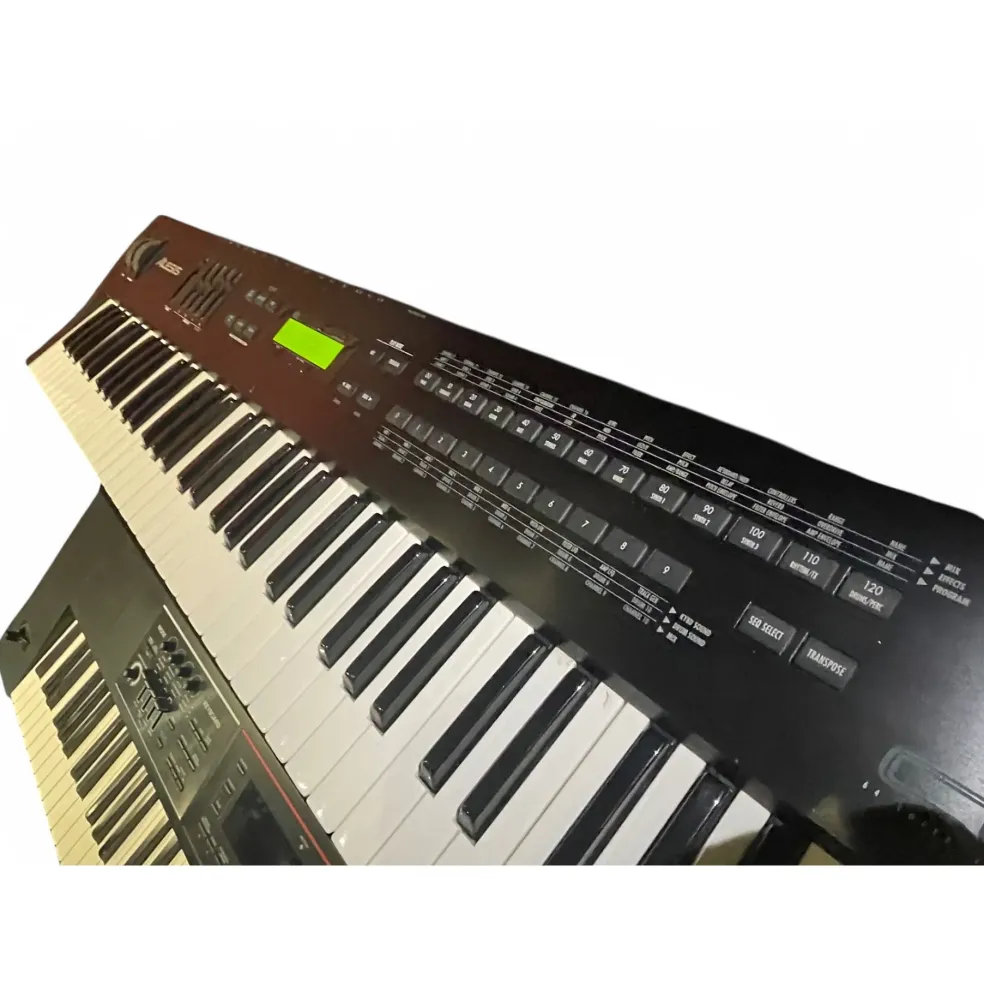 Used Alesis QS7.1 Synthesizer