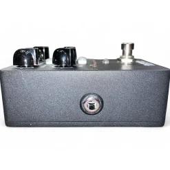 Used Ampeg CLASSIC ANALOG BASS PREAMP Bass Effect Pedal