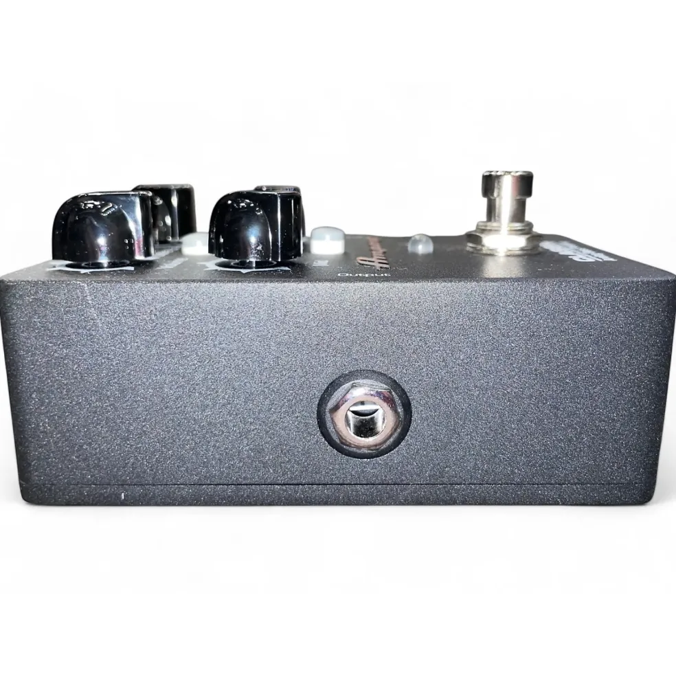 Used Ampeg CLASSIC ANALOG BASS PREAMP Bass Effect Pedal