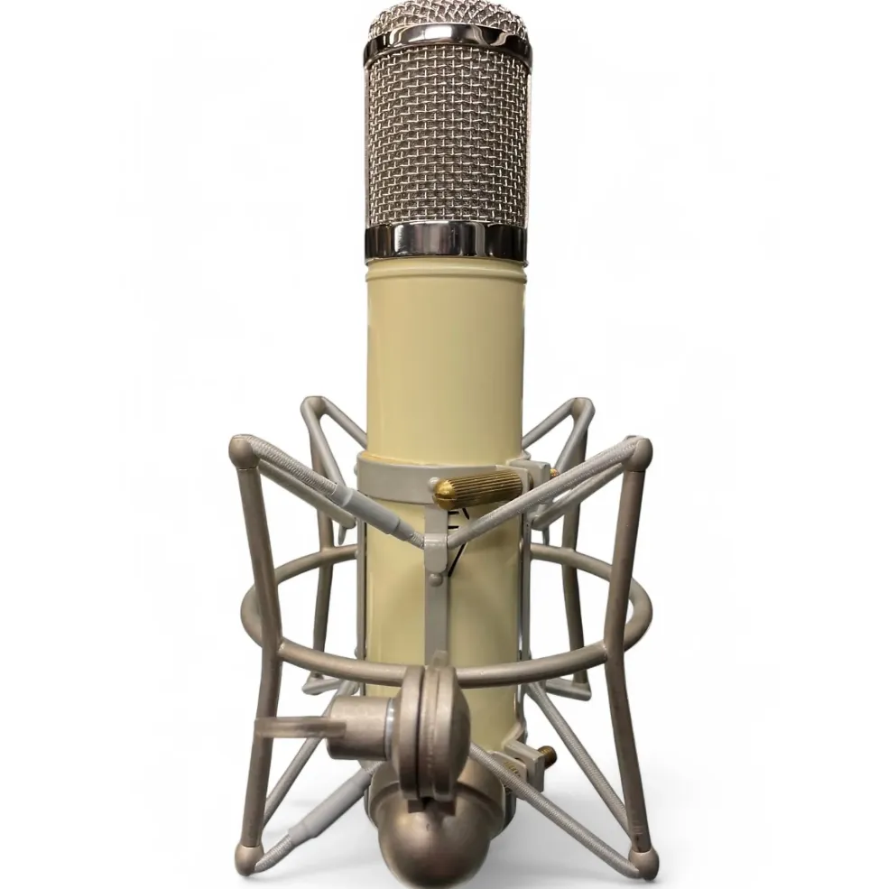 Used Aventone BV-1 MKII Recording Microphone Pack