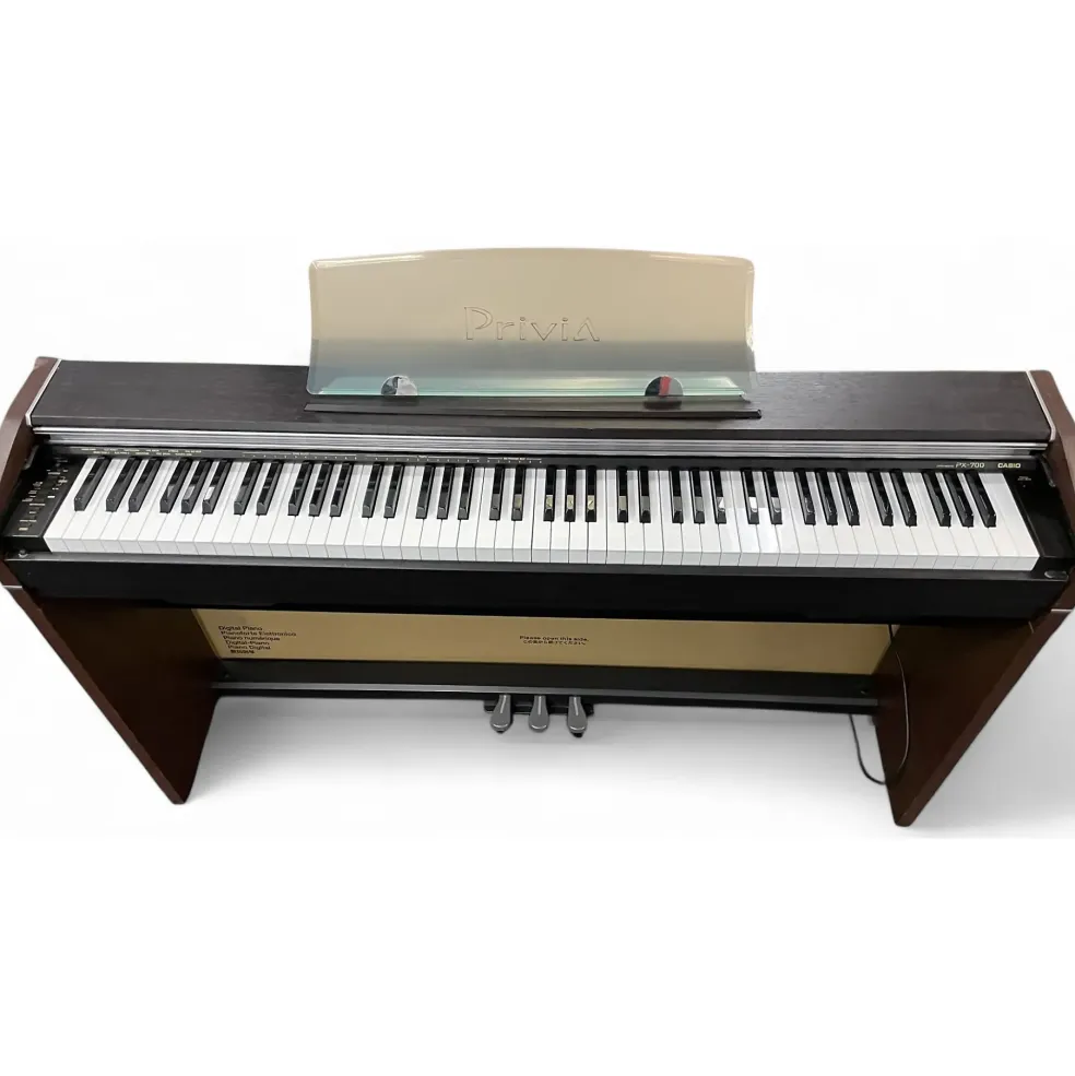 Used Casio PX700 Digital Piano