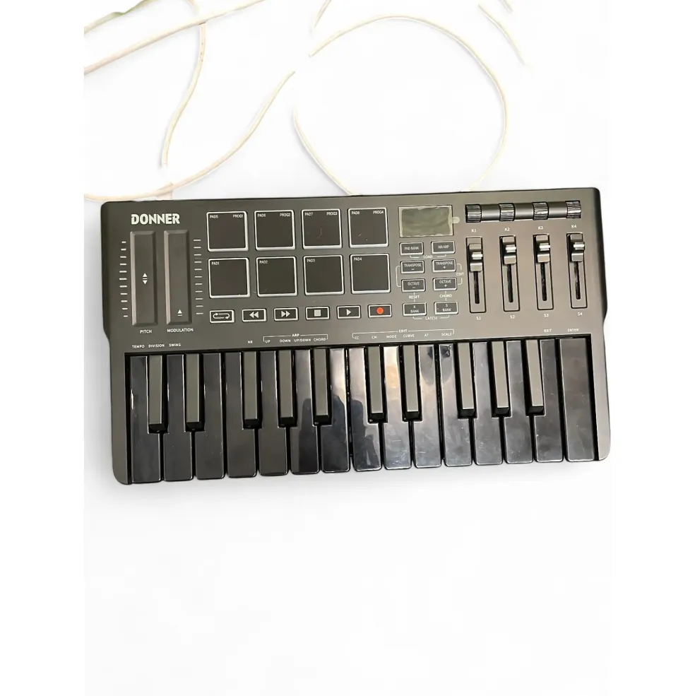 Used Donner dkm25 pro MIDI Controller