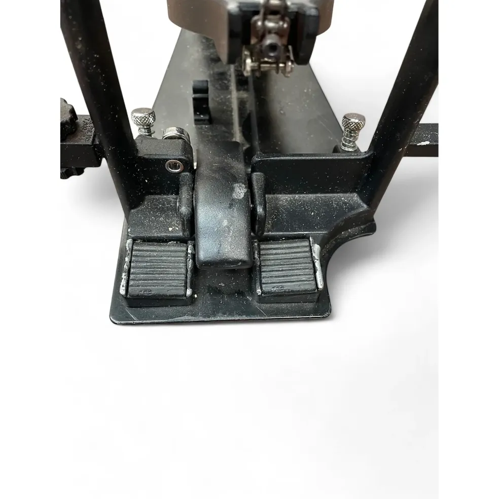 Used DW 5000 Series Single Single Bass Drum Pedal