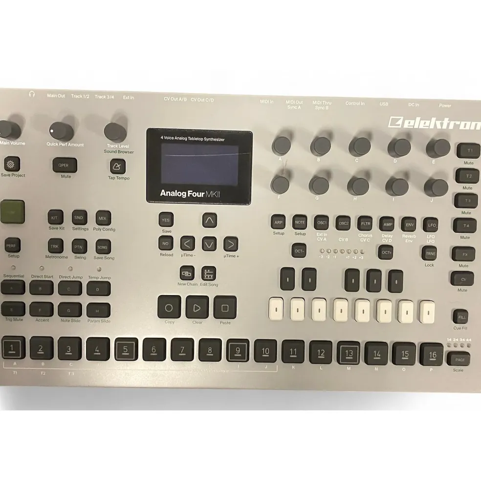 Used Elektron Analog Four Tabletop Synthesizer Synthesizer
