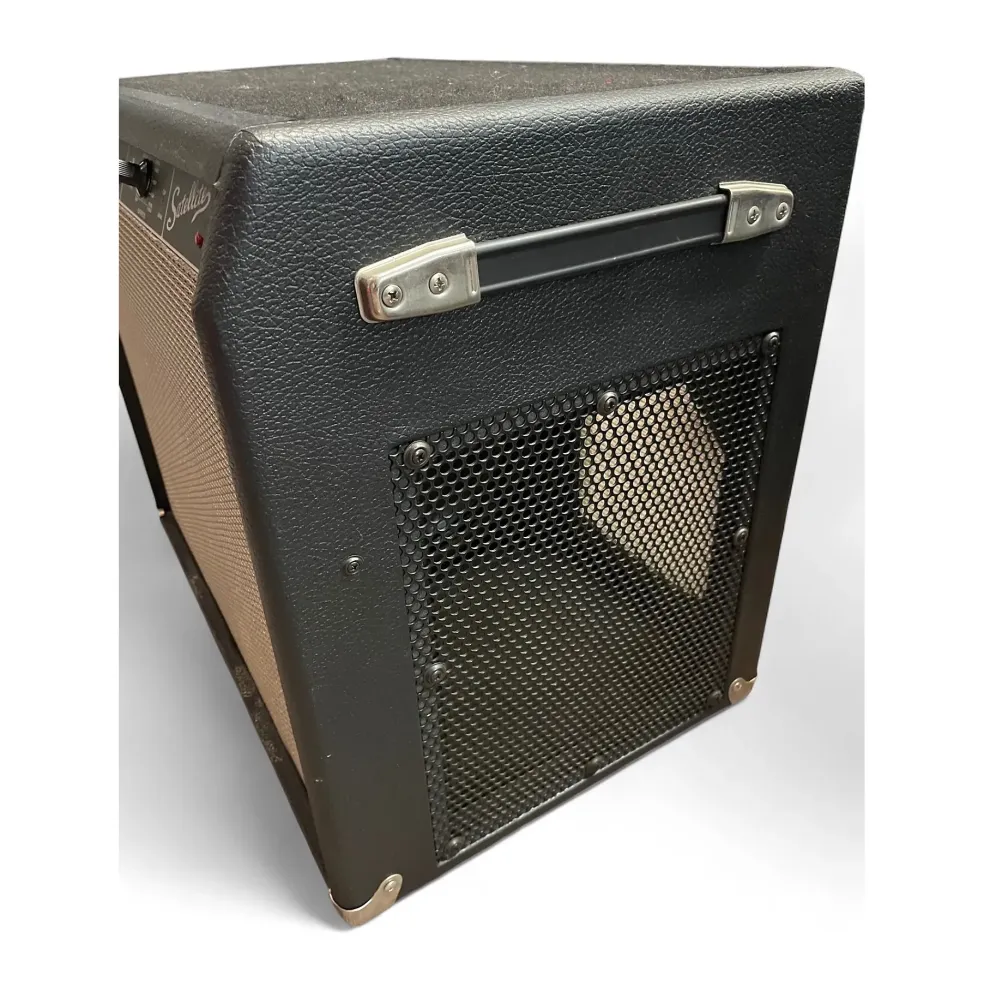 Used Fender Satellite SFX slave Keyboard Amp