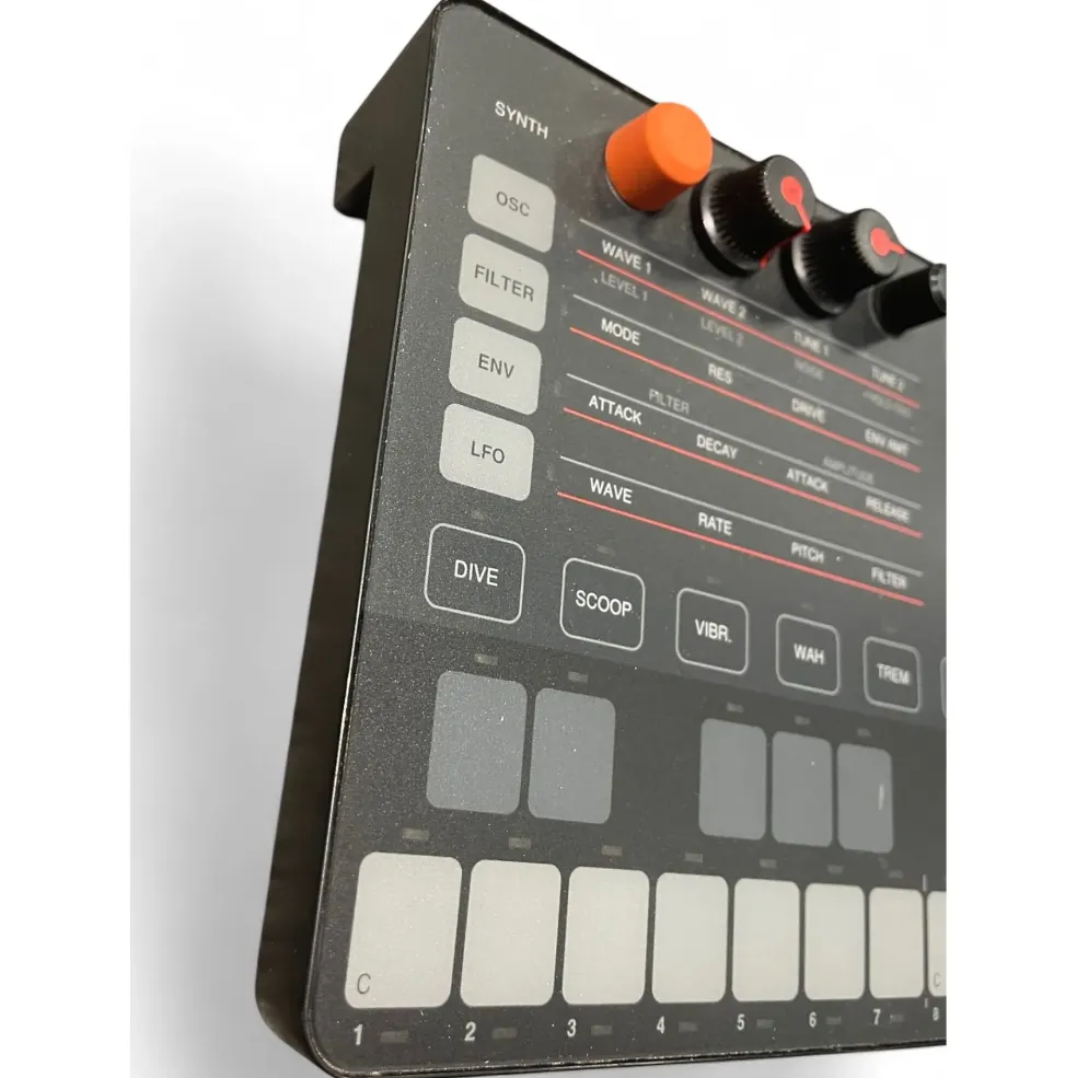 Used IK Multimedia UNO SYNTH Synthesizer