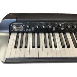 Used KORG SV173 73 Key Stage Piano