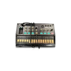 Used KORG VOLCA FM Synthesizer