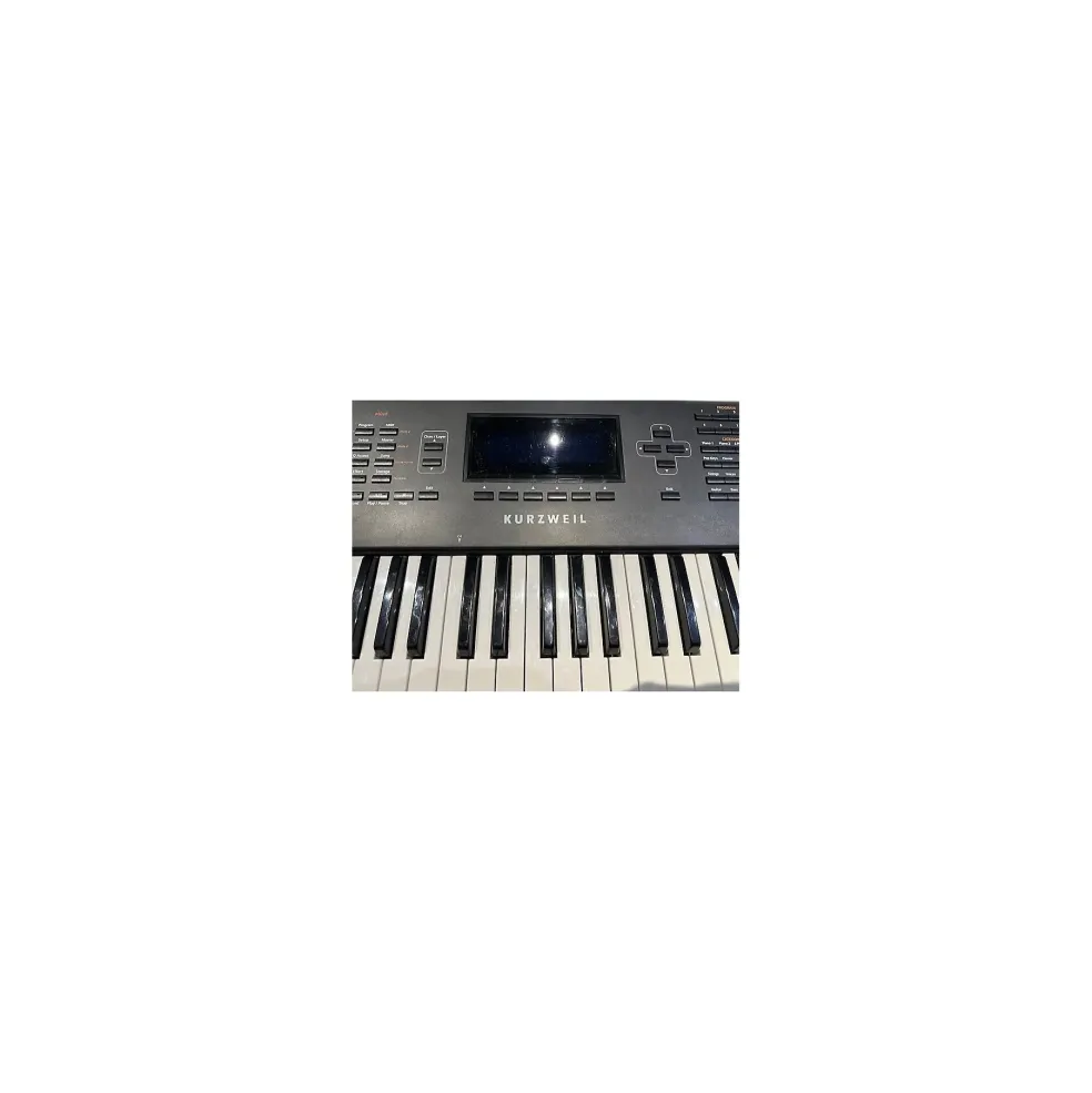 Used Kurzweil PC3K6 Portable Keyboard