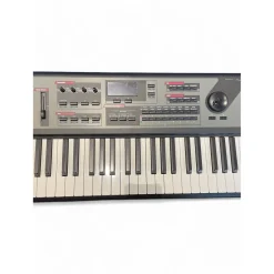 Used Kurzweil PC1X 88 Key Synthesizer