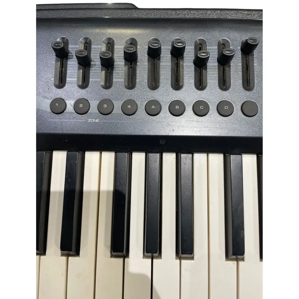 Used M-Audio AXIOM49 MIDI Controller