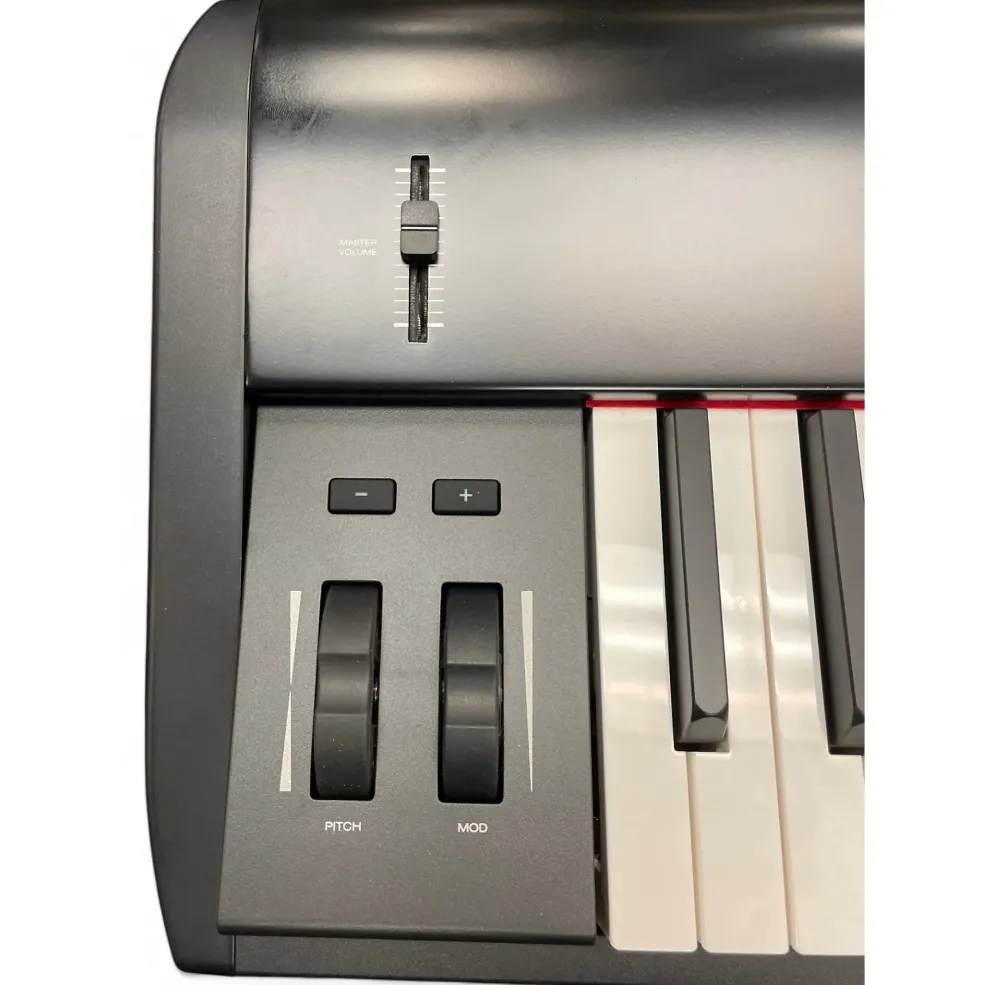 Used M-Audio HAMMER 88 MIDI Controller