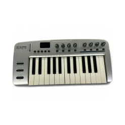Used M-Audio KeyRig 25 MIDI Controller