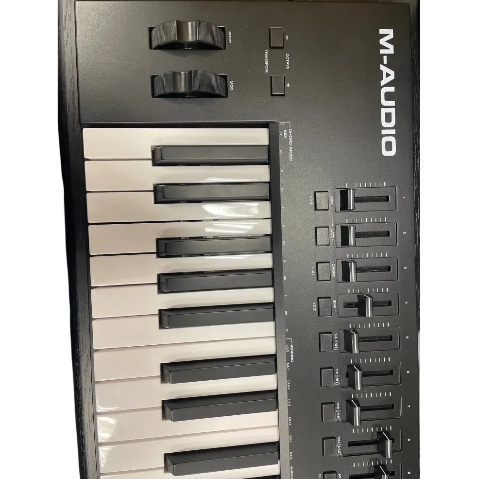 Used M-Audio Oxygen Pro 61 MIDI Controller