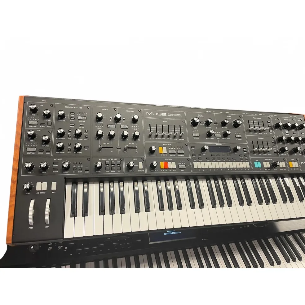 Used Moog Muse 8-Voice Polyphonic Analog Synthesizer Synthesizer
