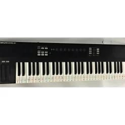 Used Native Instruments Komplete Kontrol S61 MIDI Controller