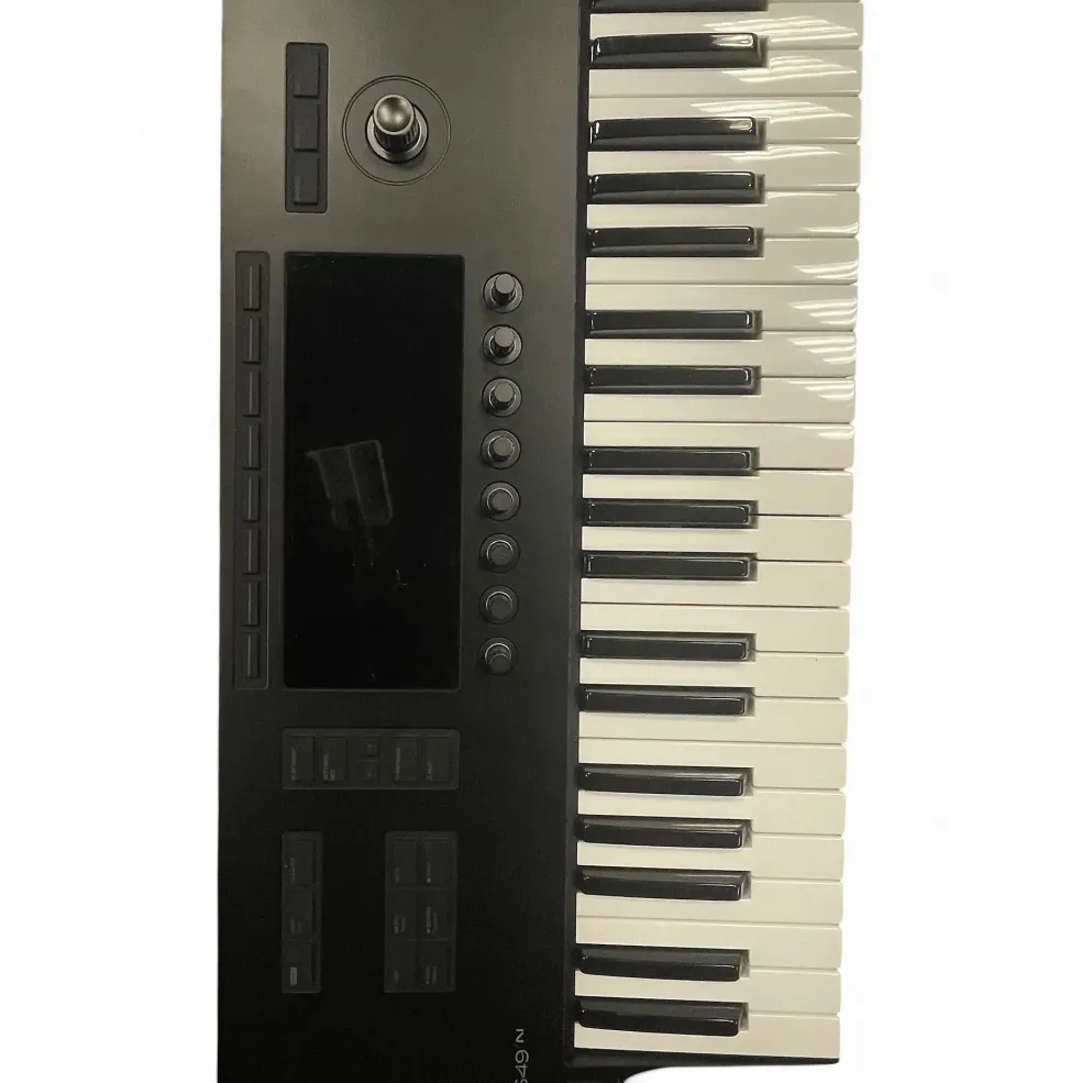 Used Native Instruments Komplete Kontrol S49 MK2 MIDI Controller