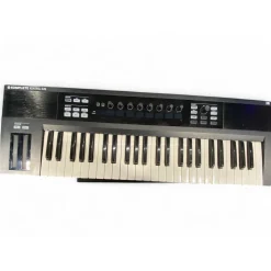 Used Native Instruments Komplete Kontrol A25 MIDI Controller