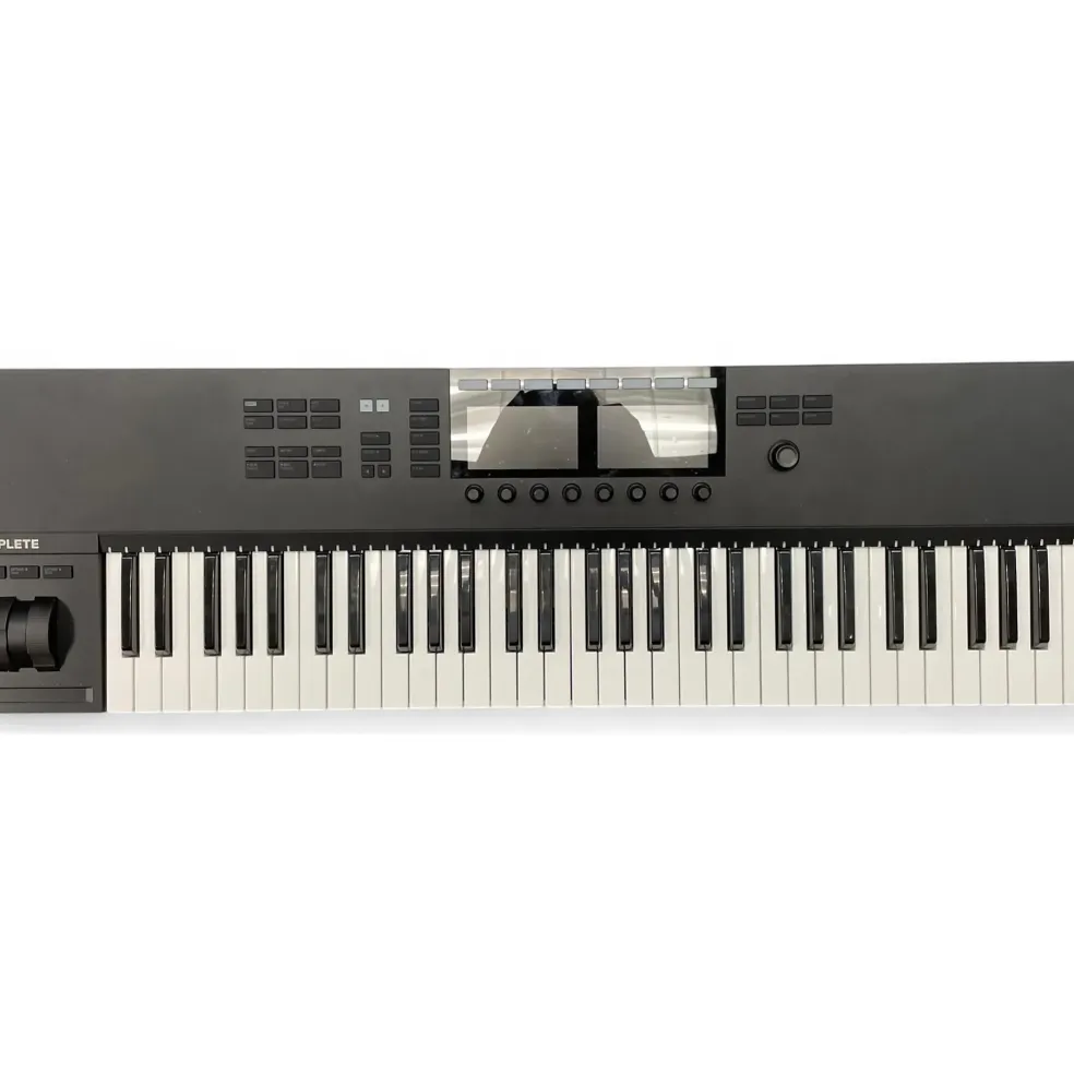 Used Native Instruments Komplete Kontrol S61 MK3 MIDI Controller