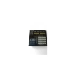Used Native Instruments Maschine MKI MIDI Controller