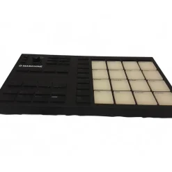 Used Native Instruments Maschine MKIII MIDI Controller