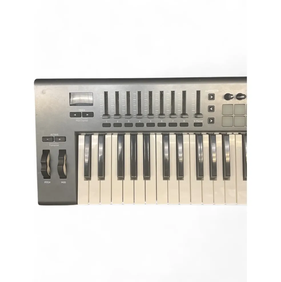 Used Novation Launchkey 61 Key MIDI Controller