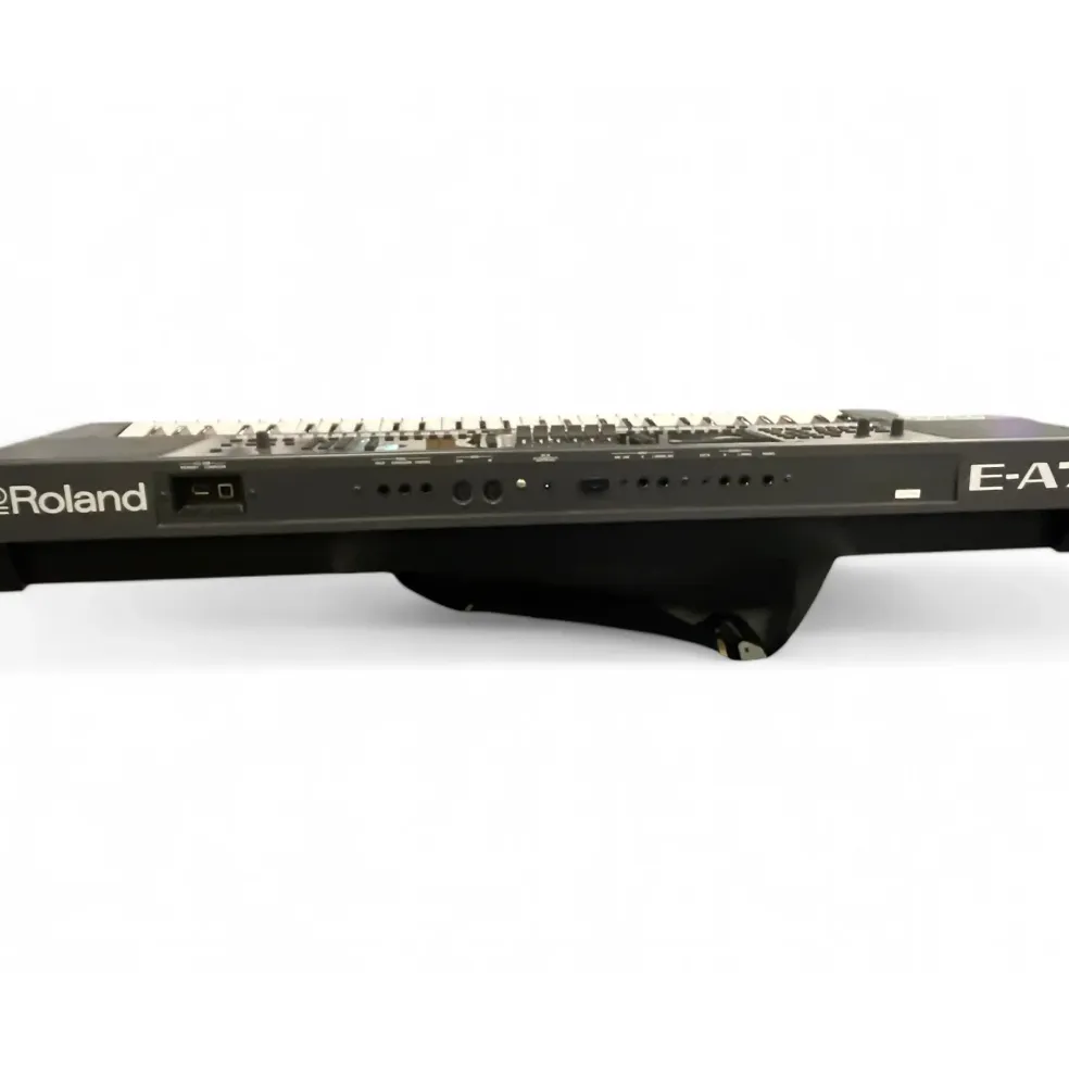 Used Roland E-A7 Arranger Keyboard