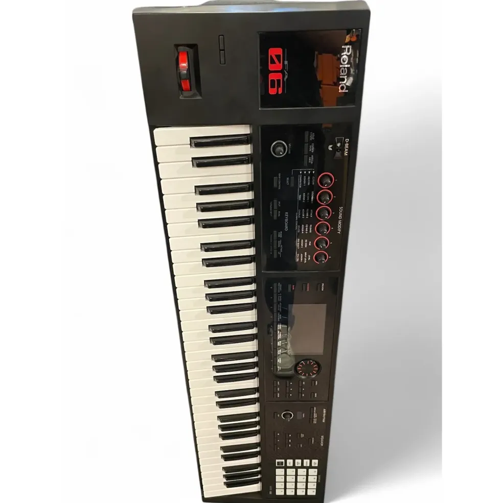 Used Roland fa06 Synthesizer