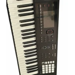 Used Roland fa06 Synthesizer