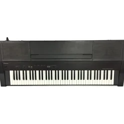 Used Roland HP-2000 Digital Piano
