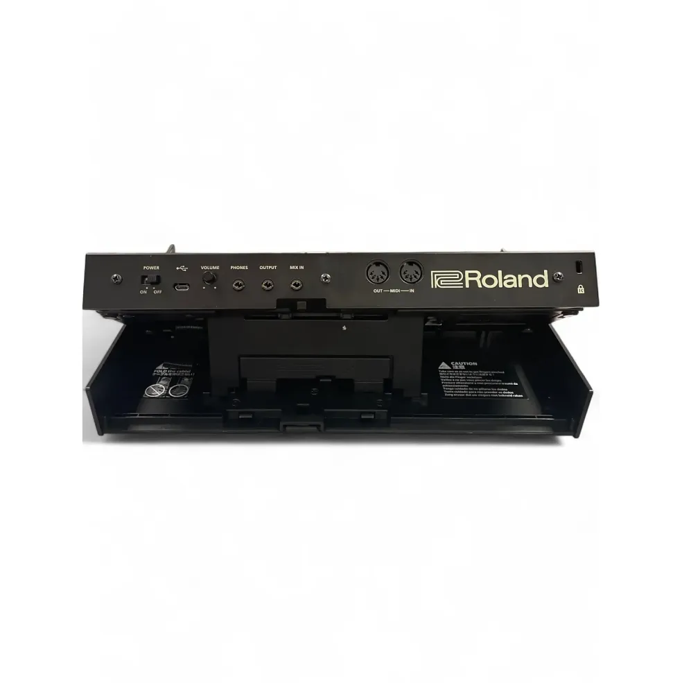 Used Roland JU-06A/K25M Synthesizer