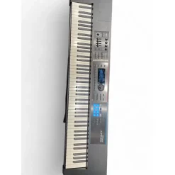 Used Roland juno ds-88 Synthesizer