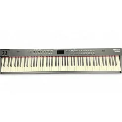 Used Roland rd88 Portable Keyboard