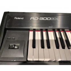 Used Roland RD300GX 88 Key Stage Piano