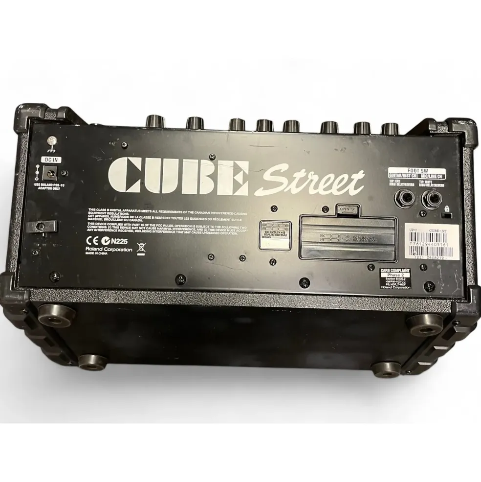 Used Roland Street Cube Keyboard Amp