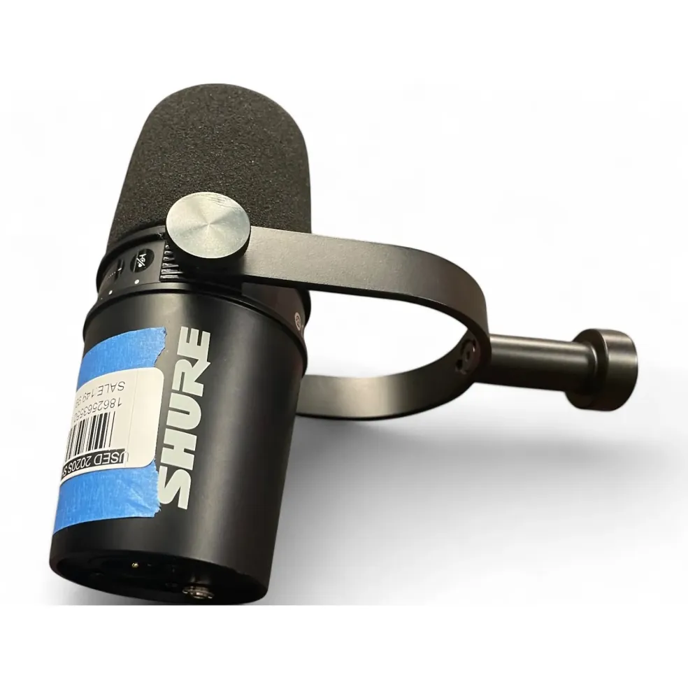 Used 2020s Shure MV7 Dynamic Microphone