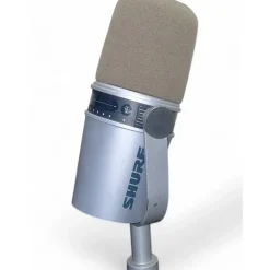 Used Shure MV7 Dynamic Microphone
