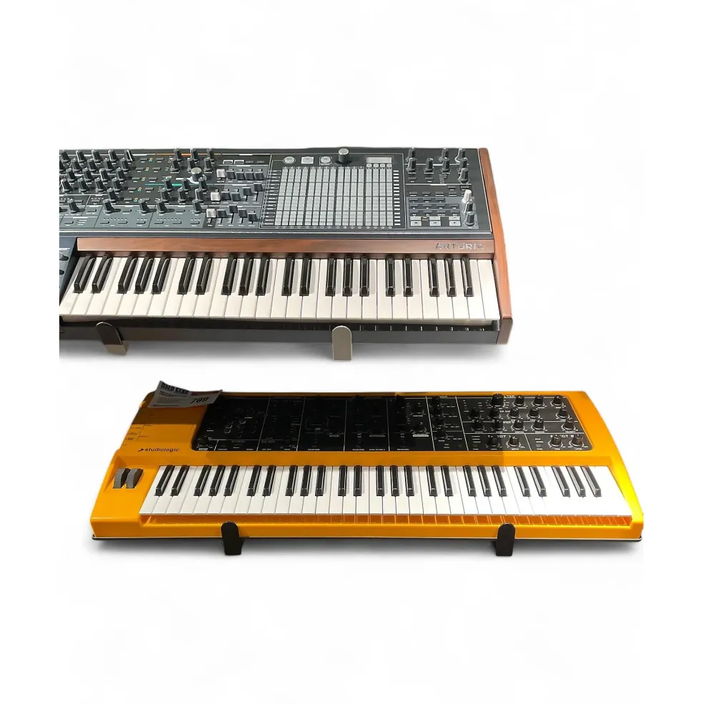 Used Studiologic SLEDGE Synthesizer