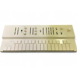 Used Vongon Replay Synthesizer