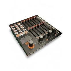 Used Winter Plankton Zaps Synthesizer