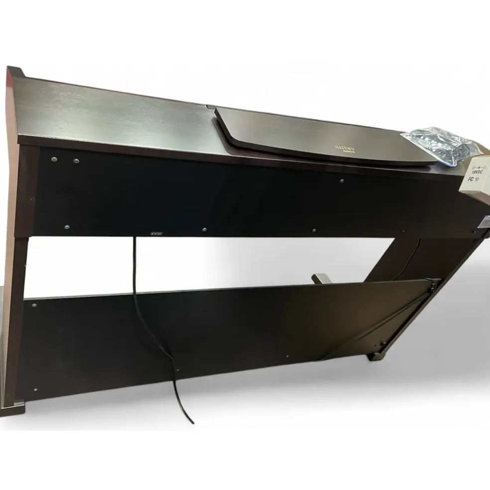 Used Yamaha Arius YDPV240 Digital Piano