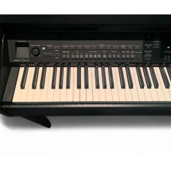 Used Yamaha CLP 701 Digital Piano