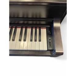 Used Yamaha CLP645 Digital Piano