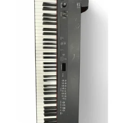 Used Yamaha CP33 88 Key Stage Piano