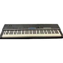 Used Yamaha CP4 Stage Piano