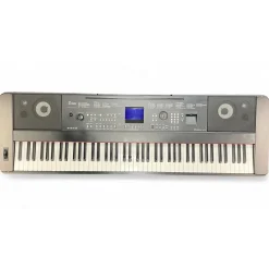 Used Yamaha DGX650 88 Key Portable Keyboard