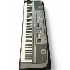 Used Yamaha DGX-670 Digital Piano